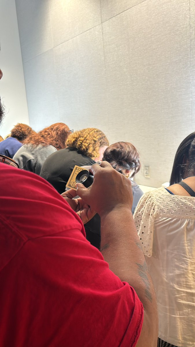 marugrl's tweet photo. Exploring! Who knew? Come learn more about @AtlantaFed’s role in payment services at our Monetary Museum M-F, 9-4. We’re at 10th and Peachtree Sts. https://t.co/0PC113VjeG