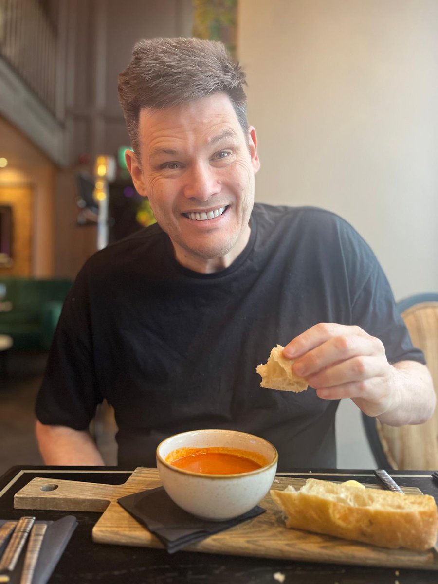 Mark Labbett tweet media