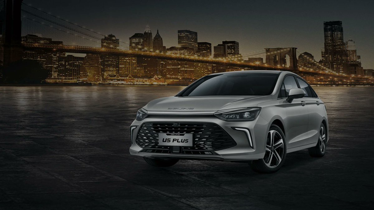 autodinamicomx's tweet photo. - BAIC de la mano de #MotorNation ha presentado al #U5Plus en el mercado mexicano... 🛞🇨🇳

Cuenta con un 4 Cil. 1.5L con 111 hp y estará disponible en dos versiones distintas: 
- HONOR TM: $299,900 MXN
- HONOR CVT: $325,900 MXN https://t.co/L4gMnPTpDz
