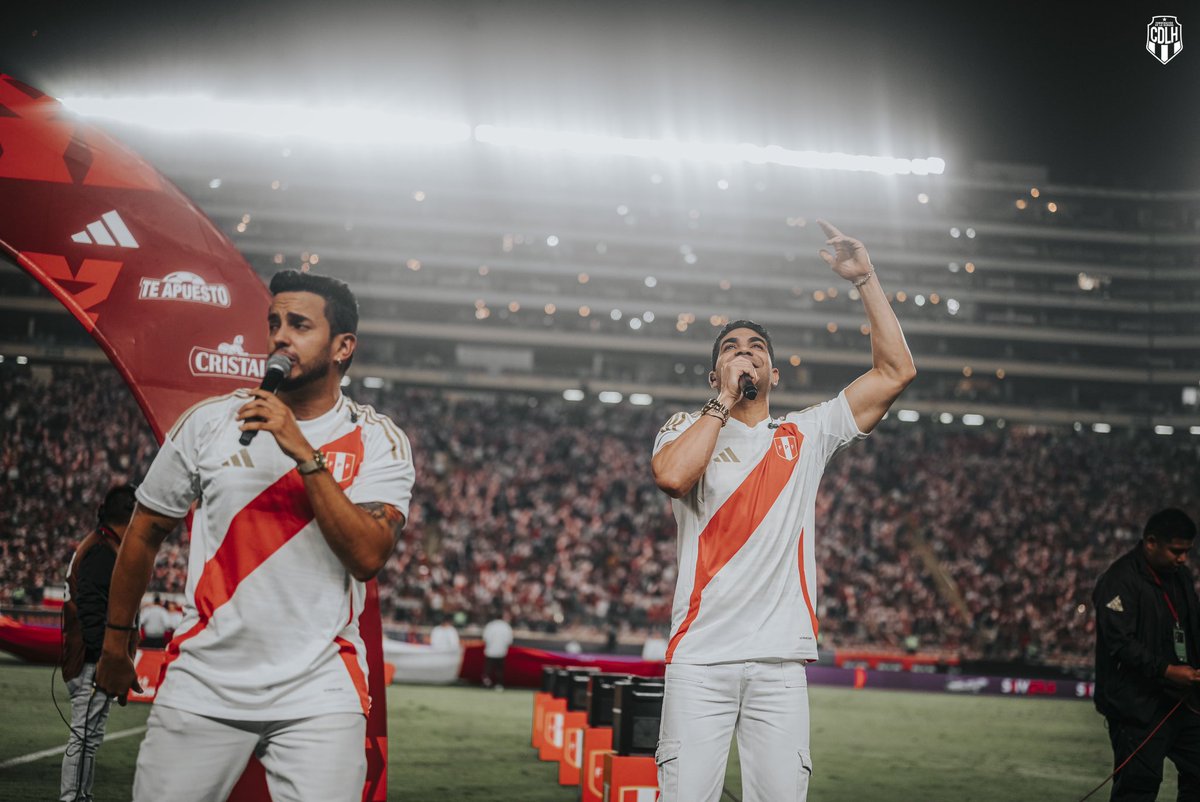 Lo que fue nuestra presentación en el Estadio Monumental, previo al partido amistoso de Perú vs Paraguay. 🇵🇪🎶

Juntos por La Bicolor 🇵🇪

#seleccionperuana #labicolor