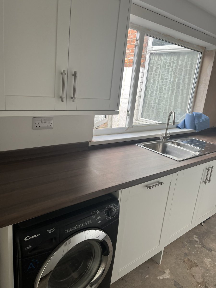 HullMichelle75's tweet photo. The chaos and stress of wfh as building work goes on around me is going to be worth it! #nearlydone #kitchenrefit #27yearswaiting https://t.co/83OzTscUVi
