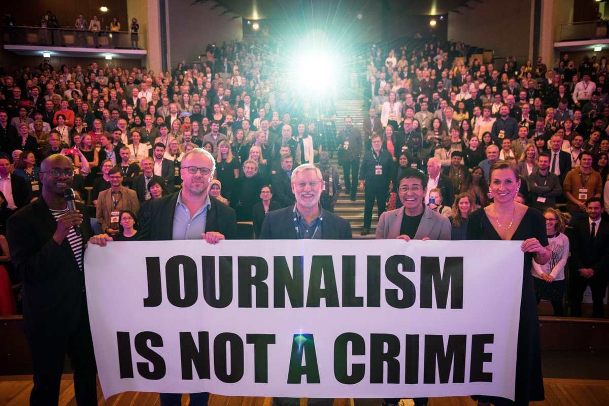 Wir trauern um Christophe Deloire, den Generalsekretär von Reporter ohne Grenzen, der im Alter von nur 53 Jahren verstorben ist. 

Gemeinsam mit RSF setzen wir uns für die Freiheit und Unversehrtheit von Journalist:innen weltweit ein –
1/2