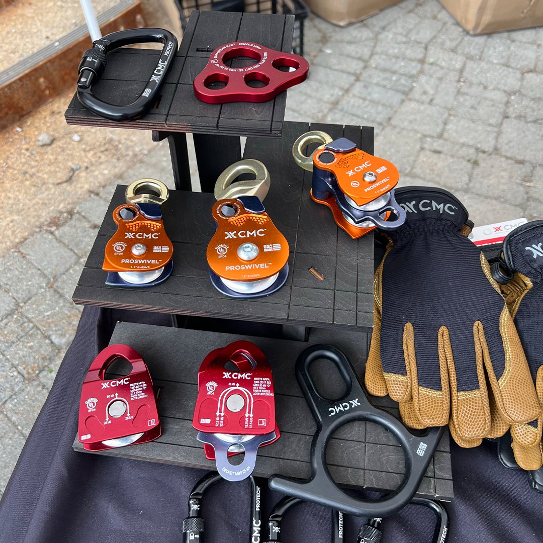 cmcpro_official's tweet photo. We had a great time at the MRA Spring Conference organized by the Mountain Rescue Association (@mtnrescueassoc) and hosted by Salt Lake County Search and Rescue (@slcosar) at Solitude Mountain Resort just outside Salt Lake City, UT. #cmcpro #mountainrescueassociation #MRA https://t.co/IpiG9fPi4r
