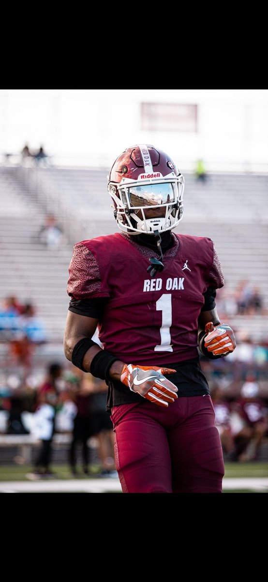 Jake Lemming (@hsfbscout) on Twitter photo Red Oak's Taz Williams may have the best hands in Texas... That's it, that's the tweet.
<a href="/Taz_1x/">πππ§ πππππππ$ π½π</a> β <a href="/rohawksfootball/">Red Oak Hawks Football</a> Red Oak's Taz Williams may have the best hands in Texas... That's it, that's the tweet.
<a href="/Taz_1x/">πππ§ πππππππ$ π½π</a> β <a href="/rohawksfootball/">Red Oak Hawks Football</a>