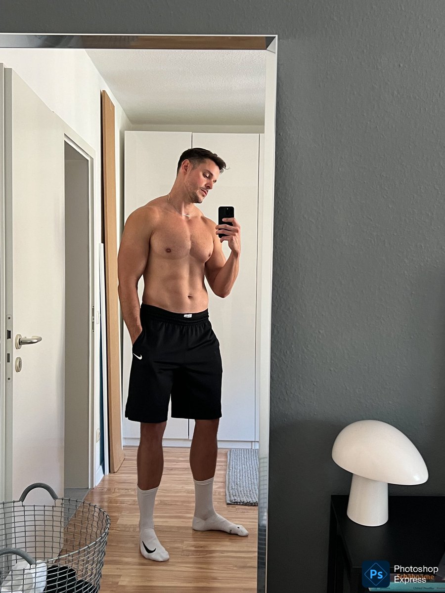 ultimate.simon tweet media