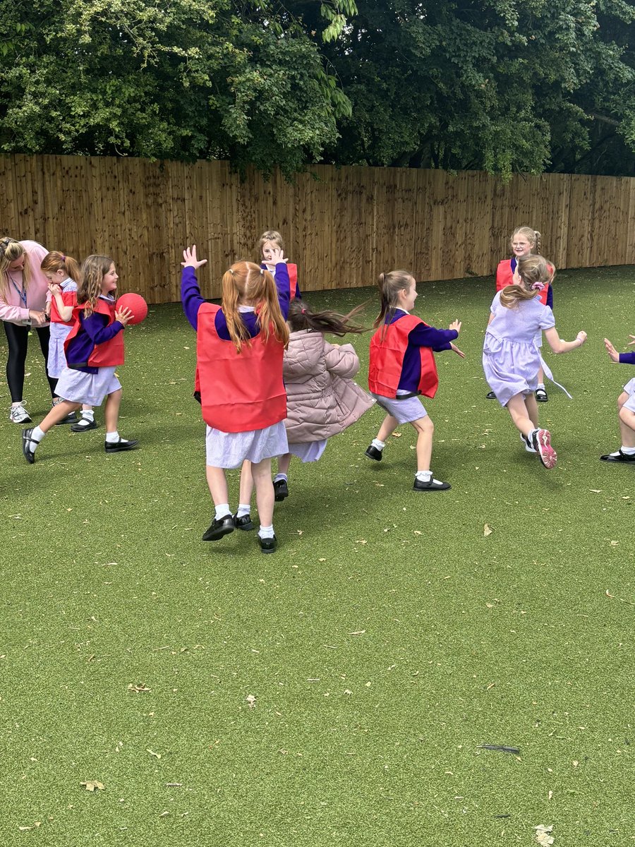 Emmaus_School's tweet photo. Year 2 had fun playing mat ball today with coach Joey. We made sure we used our teamwork and communication skills as we played our games! @Liverpool_SSP #EmmausPE #EmmausYearTwo https://t.co/lFLFif43iD
