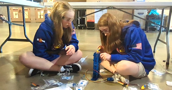 Studica's tweet image. Robotics is a great way to enhance #STEM #learning. Learn more at studica.com/blog/stem-educ…. Team 9, the Robot Rebels, is building a robot arm at a Level UP Workshop presented by #ColoradoFIRST. coloradofirst.org/levelup/ Studica Robotics was a sponsor of this event. #robotics