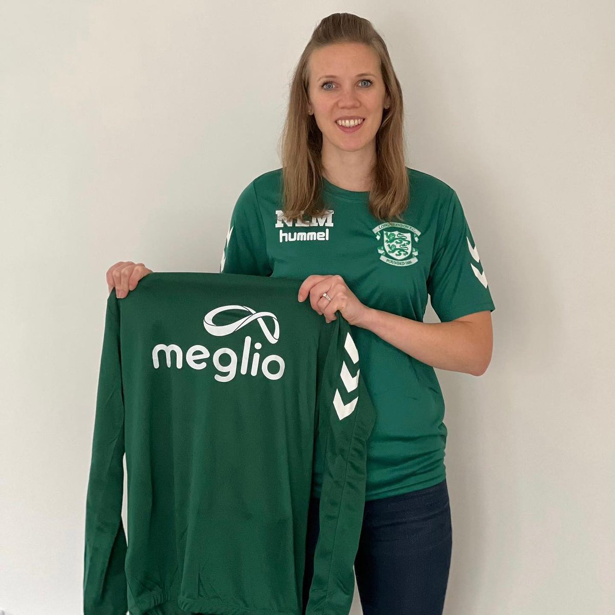 LongCrendonLFC's tweet photo. 🔚 Sponsors 🤝🏼⁠
⁠
As we continue our recognition for the companies who have been our Player Sponsors, we'd like to thank them once again for their support across the last 12 months 💚

- DPA Sports Travel
- Brian Catchpole Transport
- Meglio
- 3B Hire https://t.co/Ss9yG1DhI8