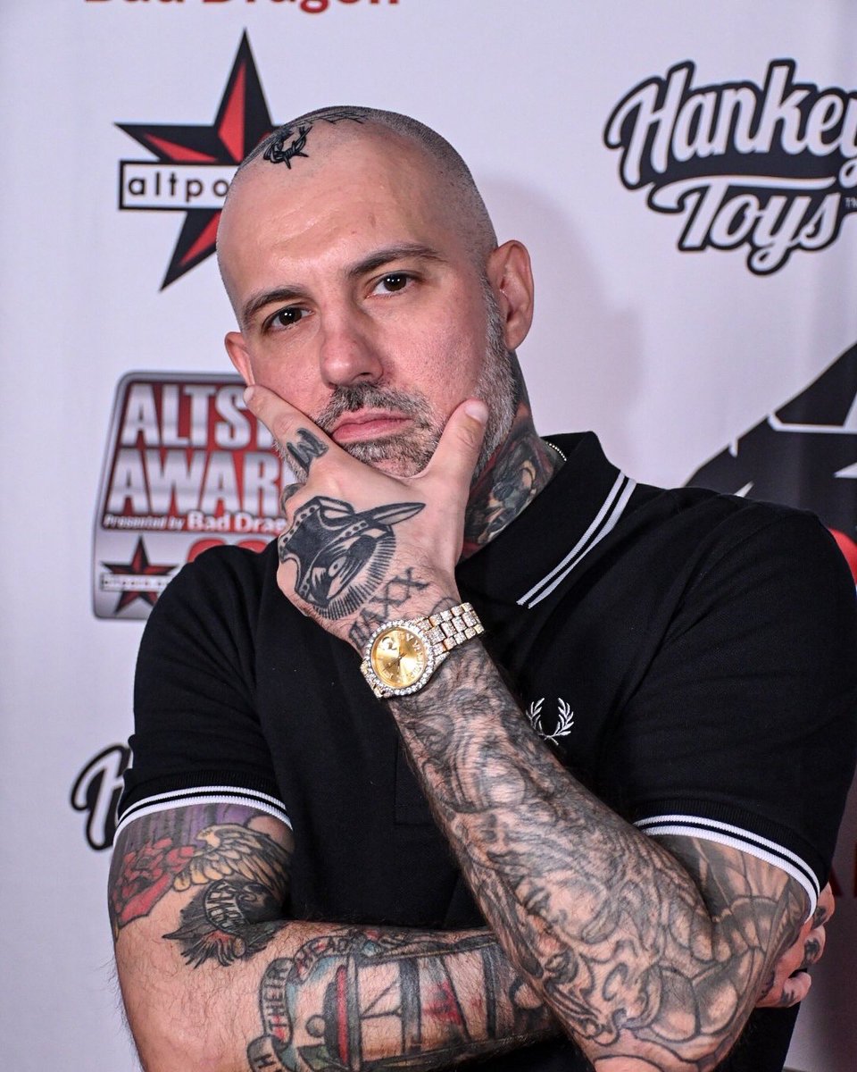 tefwesleyxxx's tweet image. @AltPornNet awards red carpet tings with my much better half @OMGitsJessieLee  🔥

📷:@True_KRYME / @Jays_Playhouse 
@AltStarMag @SinwaveVegas