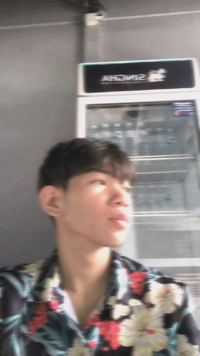 KKMoJi3's tweet photo. Crazy 😜 love ❤️ https://t.co/EnCHEd5CR4