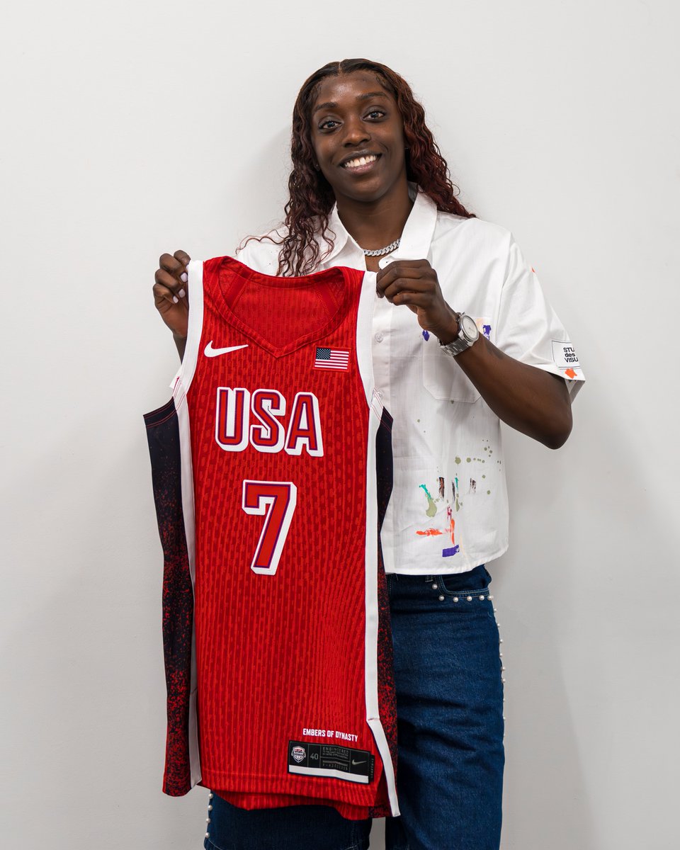 usabasketball's tweet image. 🇺🇸7⃣ @kahleahcopper

#USABWNT