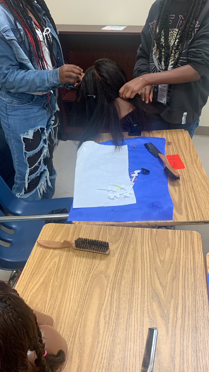 Krishonda Potts, M.Ed. (@krishonda11) on Twitter photo Opportunity hour Braiding <a href="/AldineES_Summer/">Aldine ISD Elementary Summer Camp</a>
#ChooseYourDestination
#CampHouston Opportunity hour Braiding <a href="/AldineES_Summer/">Aldine ISD Elementary Summer Camp</a>
#ChooseYourDestination
#CampHouston