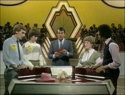 fastasarock's tweet photo. So we have a Retro Theme, Amber, Claret, a Red 1970s Sports Car, a Repeating #bcafc Shield Motif, & Middle-aged Man Boiled Piss.
Which clue do you want to reject?
#3-2-1 #DustyBin #TedRogers https://t.co/GsMlRTGZNj
