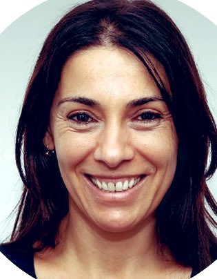 MarinaGlezer's tweet photo. ¡Es injusto @LucilaCrexell! 
Este tipo de cosas rompen la democracia. Votar a favor de una ley por una aventura personal, por favor. https://t.co/1eqdFUD5ZN