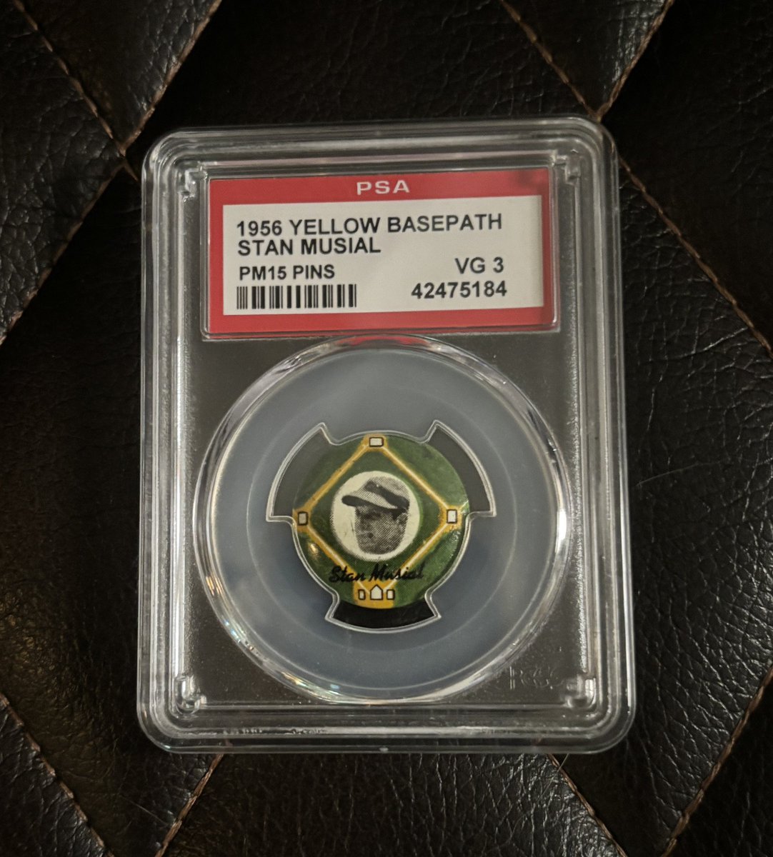 hall35235's tweet photo. FS - $75 

1956 Yellow Basepath Pin, very rare, Stan’s only collectible for 1956 https://t.co/kVETcZNsXB