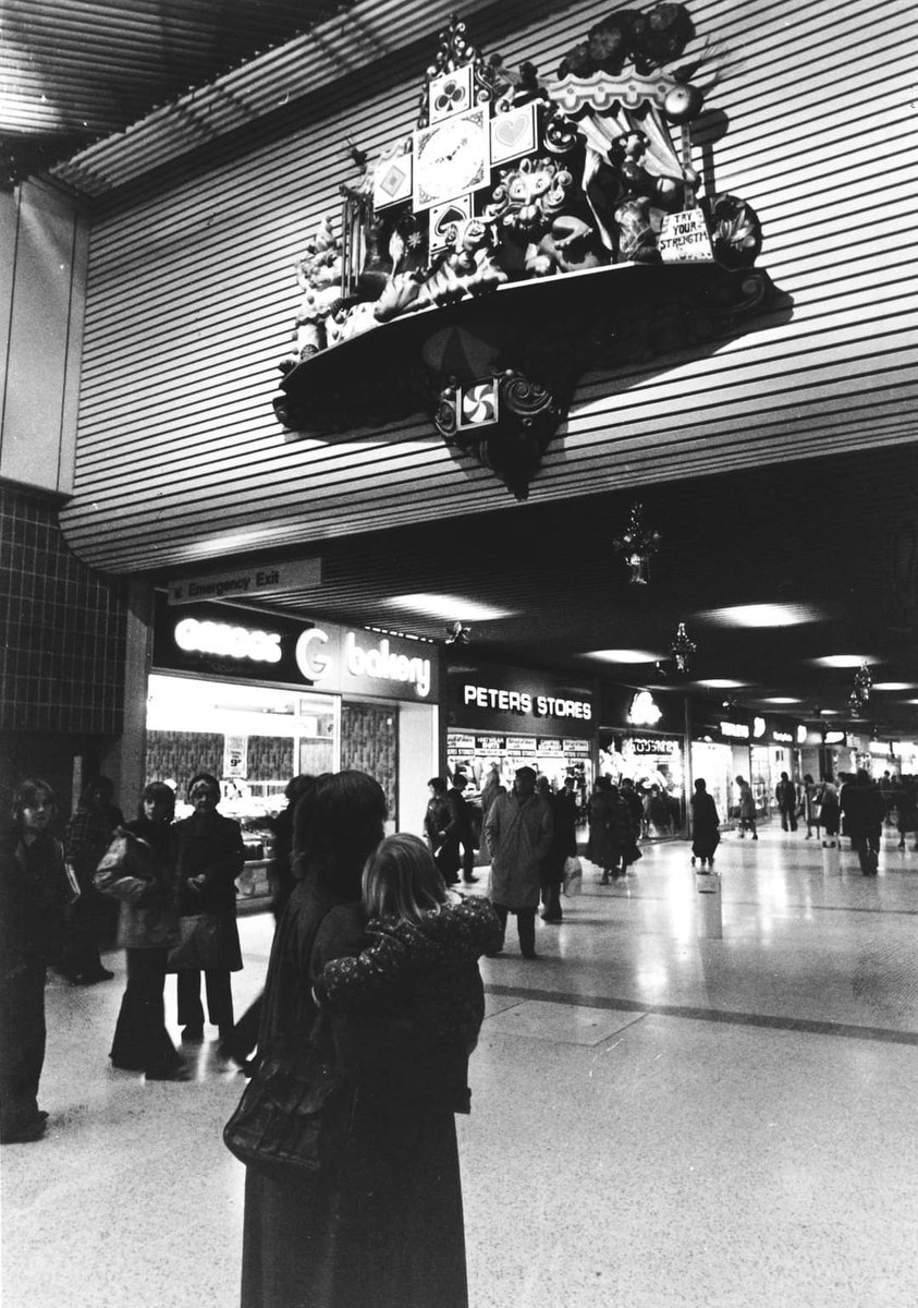 74frankfurt's tweet photo. The Pollok Centre, Glasgow. (1979) Pic: The Herald. https://t.co/DazIpa9VYn