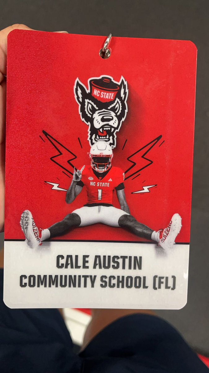 Had a great time at NC state!! Cant wait to come back for a game
<a href="/CoachKurtRoper/">Kurt Roper</a> <a href="/SMcCourt12/">Spencer McCourt</a> <a href="/CoachGoebbel/">Todd Goebbel</a> <a href="/CoachMStannard/">Coach Stannard</a> <a href="/coachPJGibbs/">Coachgibbs M.ED</a> <a href="/MalikRosier12/">Malik Rosier</a>