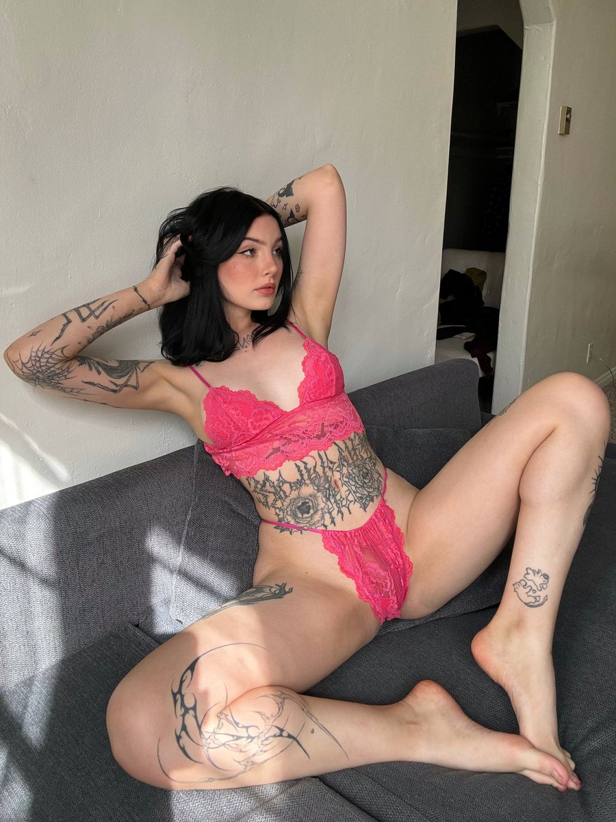 molliganbitch's tweet photo. I love pretty underwear 🫶🏻 

#fyp #trans #transgirl #tgirl #transgender #shemale #goddess #cutregirl #young #tattoo #outfits #underwear https://t.co/fwbgAc7lDo
