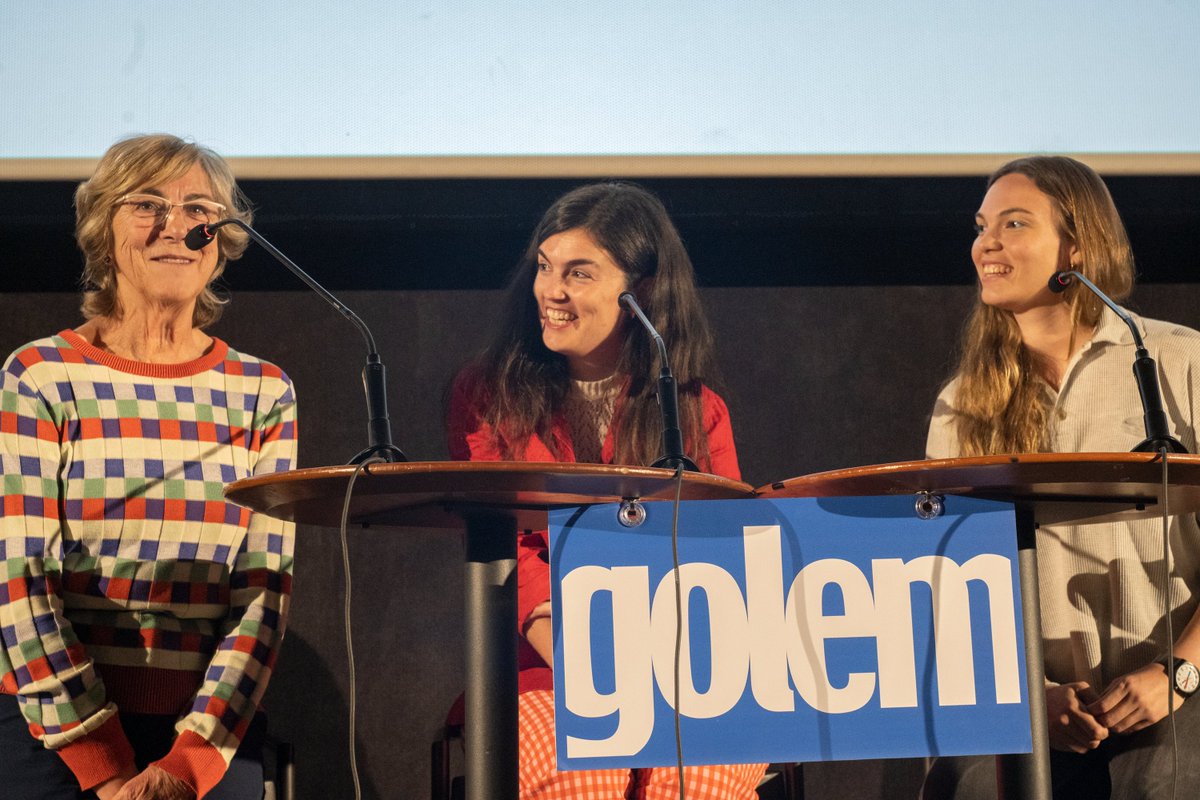 IPESEmakumeak's tweet photo. Hoy ha sido una jornada llena de documentales con la presencia de @claudixreig, #MarinaLameiro, #IoneAtenea, #bidezbide y #PatriciaFranquesa.
Mañana seguimos con "Le retour" de Catherine Corsini. Invitada: Vanina Vázquez @BeckyParamo y @cortosenfem 🩵 https://t.co/ZJXxQxqT71