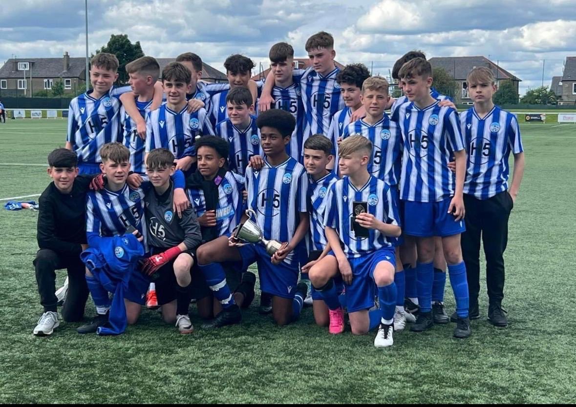 PenicuikHS's tweet photo. Well done to Penicuik Athletic 2010. Winning a league and John Crawford League Cup double, scoring an incredible 240 goals in all competitions across the campaign. A huge well done to everyone involved with the team! #PHSpride https://t.co/ncSHZCnczv