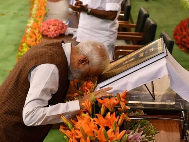 _PoliticsSchool's tweet photo. @INCIndia 2019 में किसने कराया था? https://t.co/juKiM0uCy8