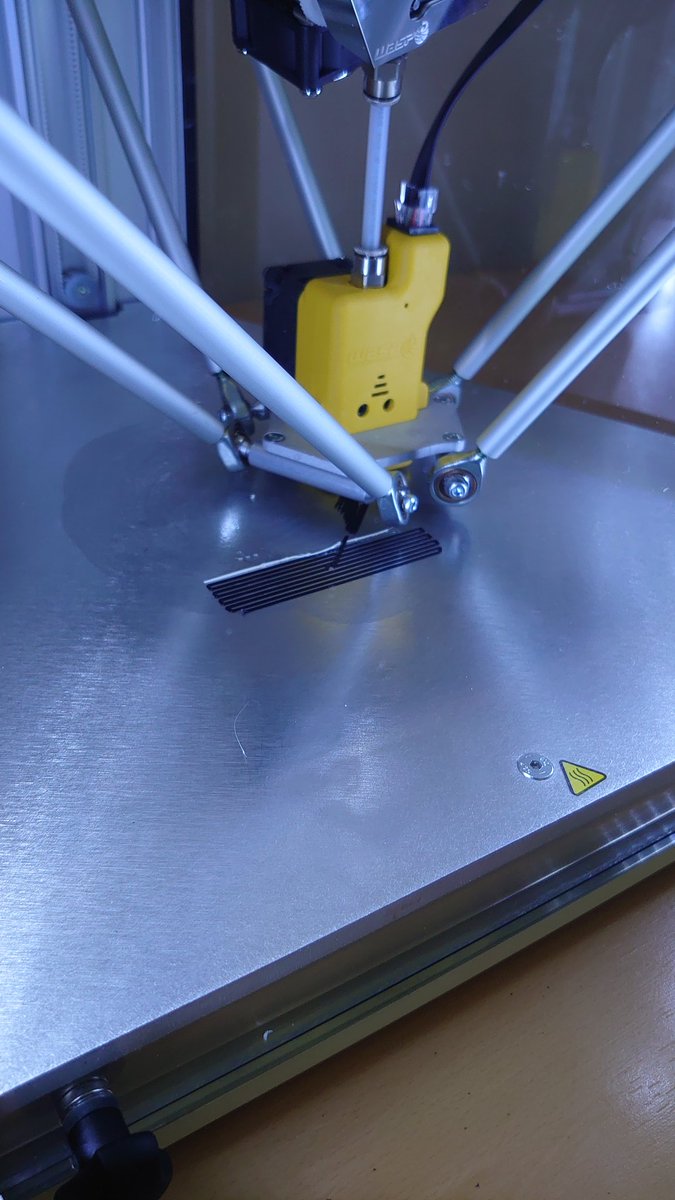 ❤️ El nuevo bebé dando sus primeros pasitos...

#Impresion3D