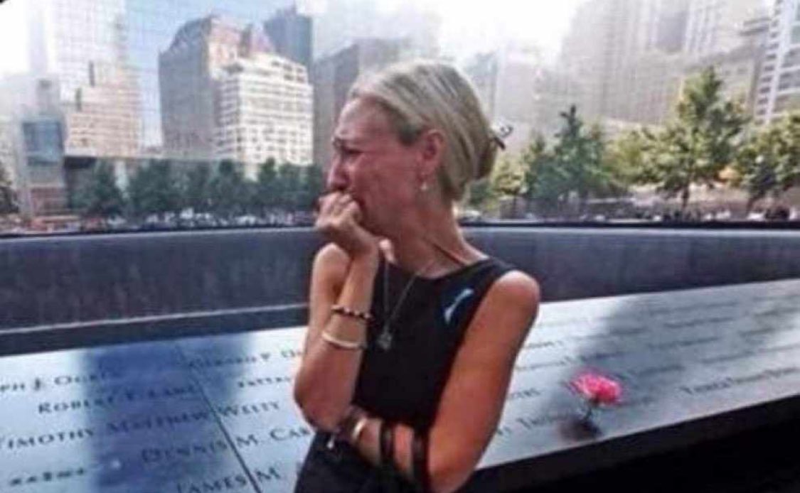 nelleyaps's tweet image. exam starts next week