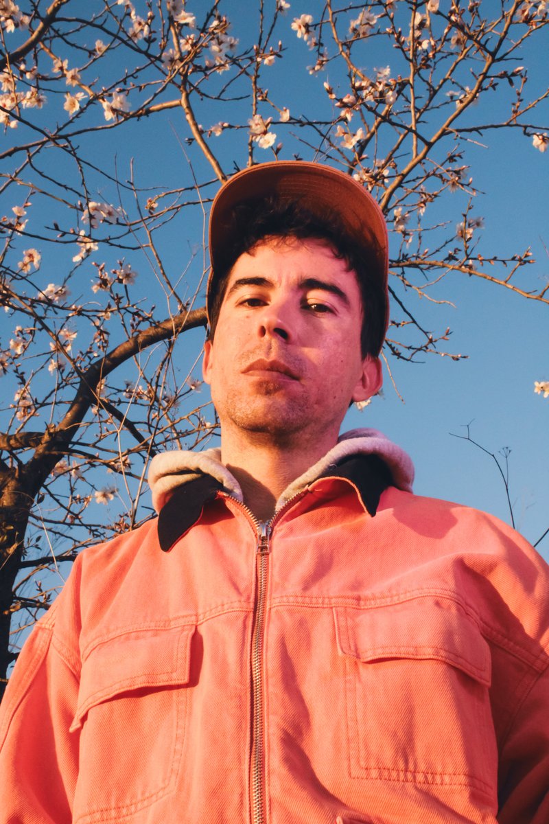 Este viernes en <a href="/salavillanos/">Sala Villanos</a> dentro de <a href="/soundisidro/">Sound Isidro</a> , si paras por Madrid ni te lo pienses, #FerránPalau desgrana el magnérrimo #PloraAqui notedetengas.es/ferran-palau-p…