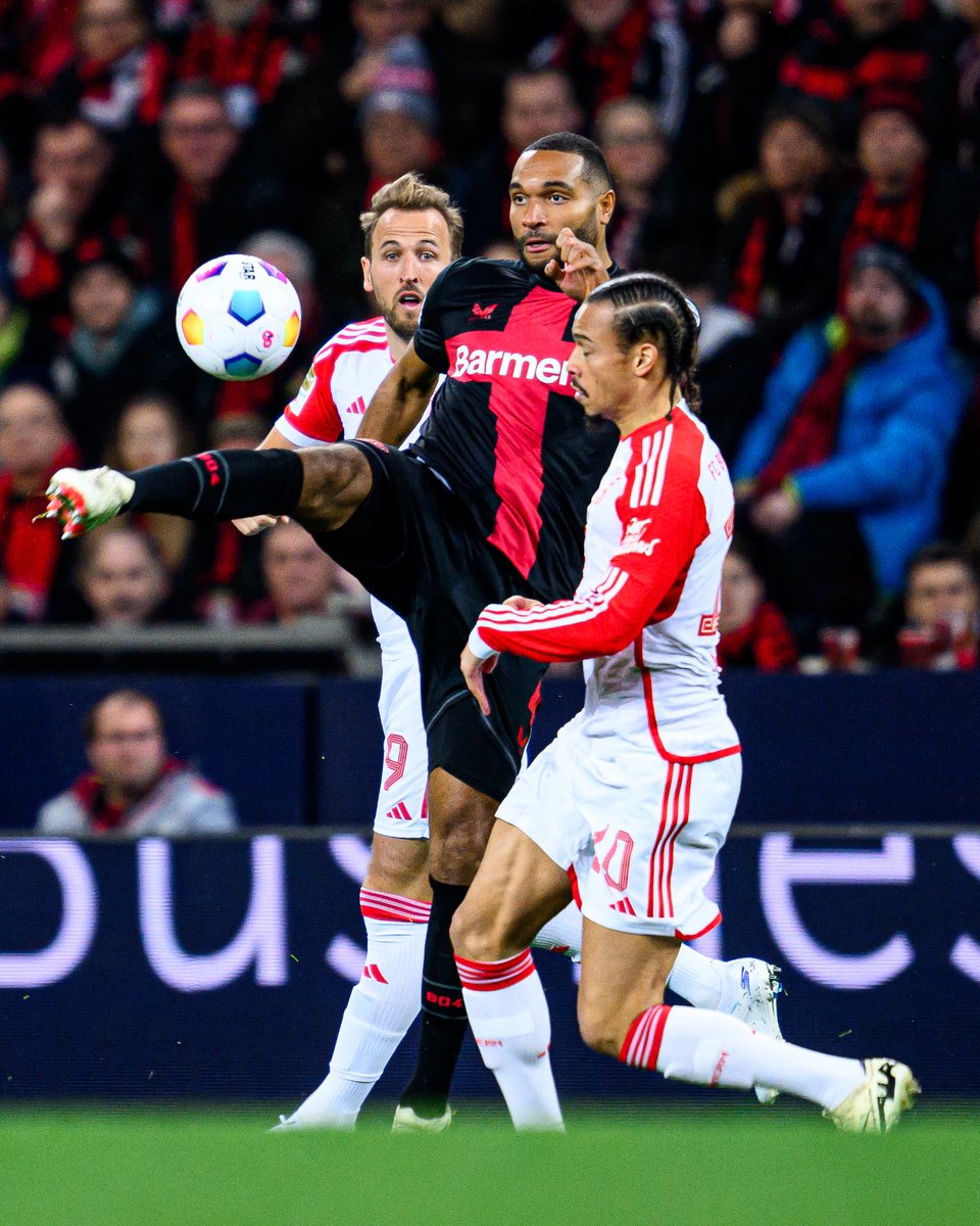 bayer04Xtra's tweet image. Jonathan Tah has informed Bayer 04 that he will not extend his contract under any circumstances. Should a deal with Bayern, who have now opened talks with Leverkusen with an initial €18m offer, fall through because Bayer insist on their €40m price tag, he intends to leave the