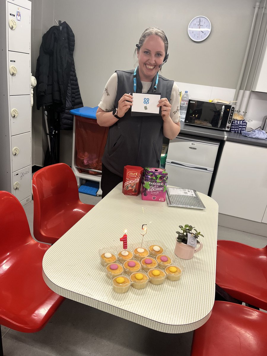 KiaBullen's tweet photo. Happy 15 years service to our amazing team leader in westhill coop Sarah thank you for everything you do , hear is to the next 15 years from all your friends and colleagues #coopradio https://t.co/CgKv0CWZGF