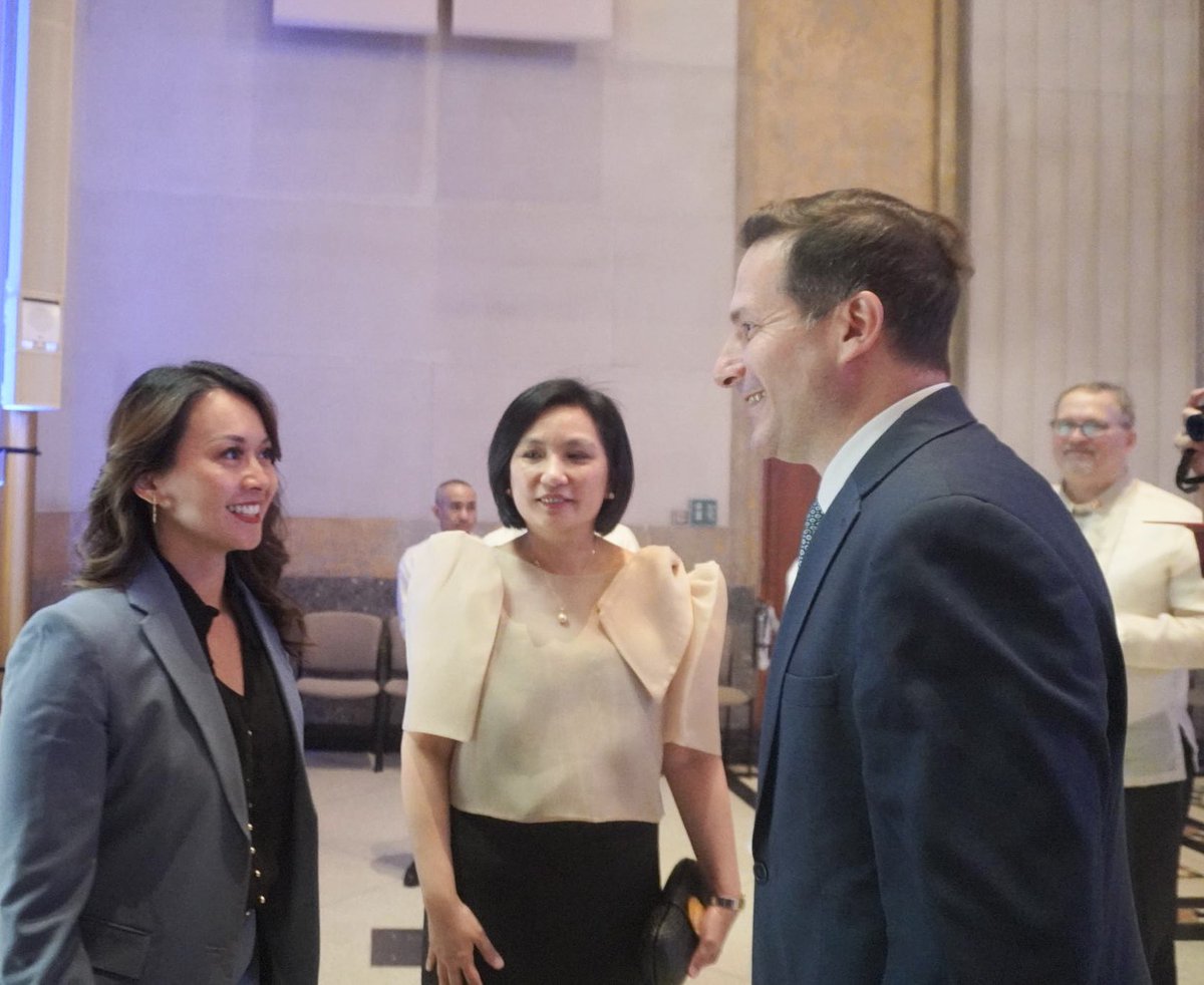rechievaldez's tweet photo. L'amitié entre nos deux pays est plus forte que jamais. https://t.co/ZYxI7RyL3C