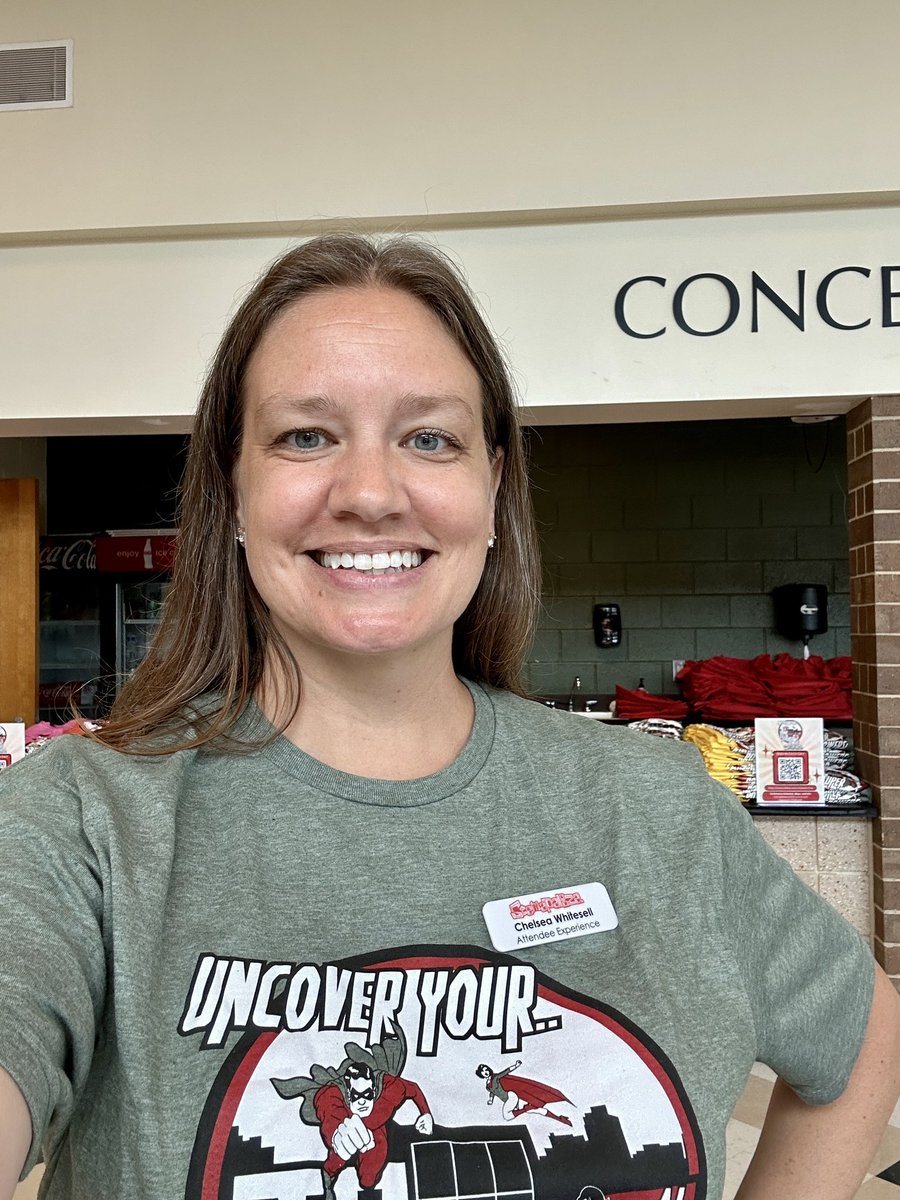 cwhitesellstem's tweet image. I love representing #STEMCobb as part of the STEMapalooza attendee experience team! Everyone is loving their shirts and having a blast!