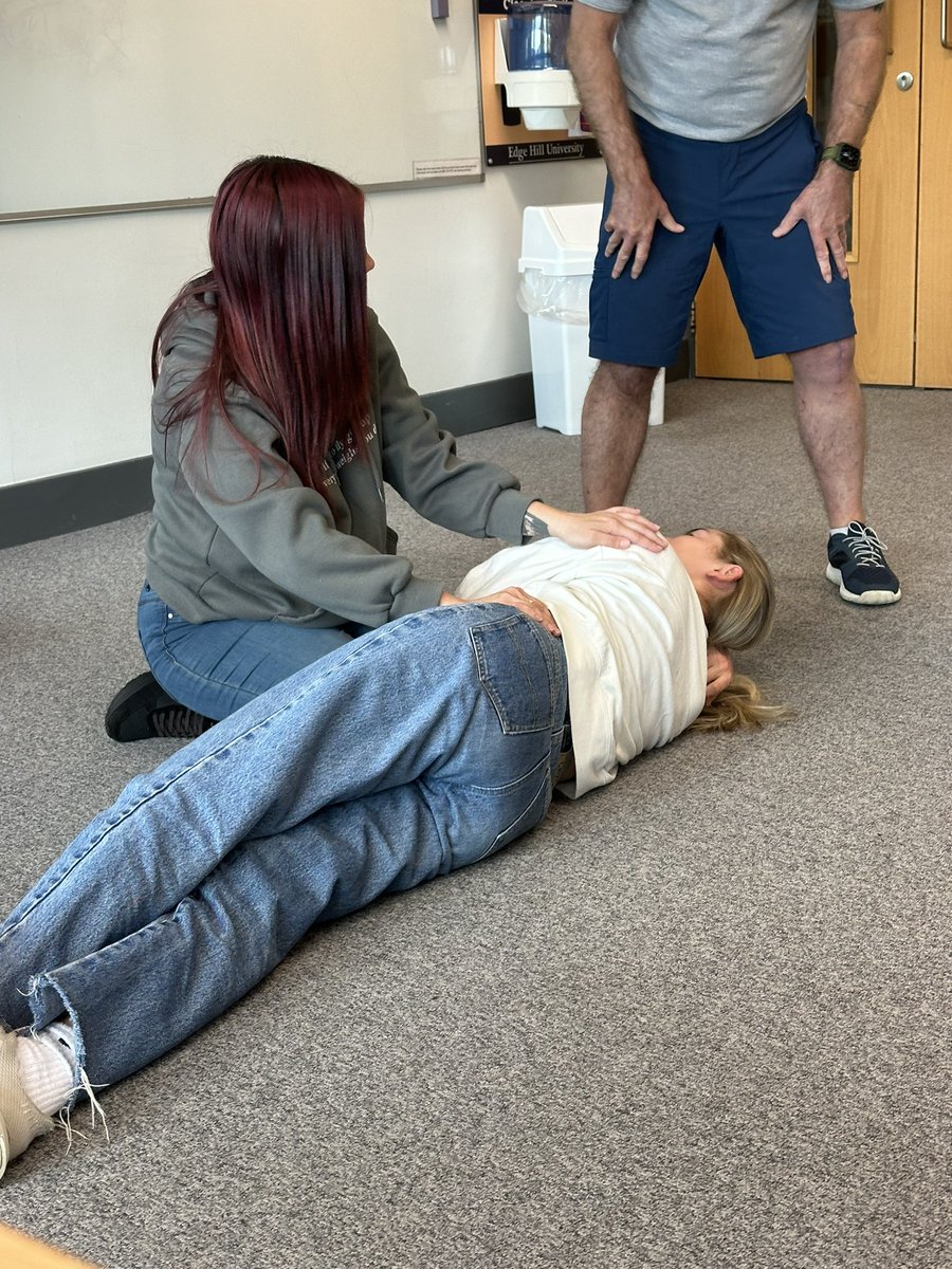 MissDodd16's tweet image. Thank you @milliestrust for our amazing Paediatric  First Aid Training ⛑️ 🩹 #feelingequipped #firstaid #training #cpd #savelives #cpr #blood #childrenphoto #diabetic #meningitis #hypothermia #hypothermia #firstaidcertified #firstaid #support #traineeteacher #insetday @EHU_FOE 👩🏼‍🏫