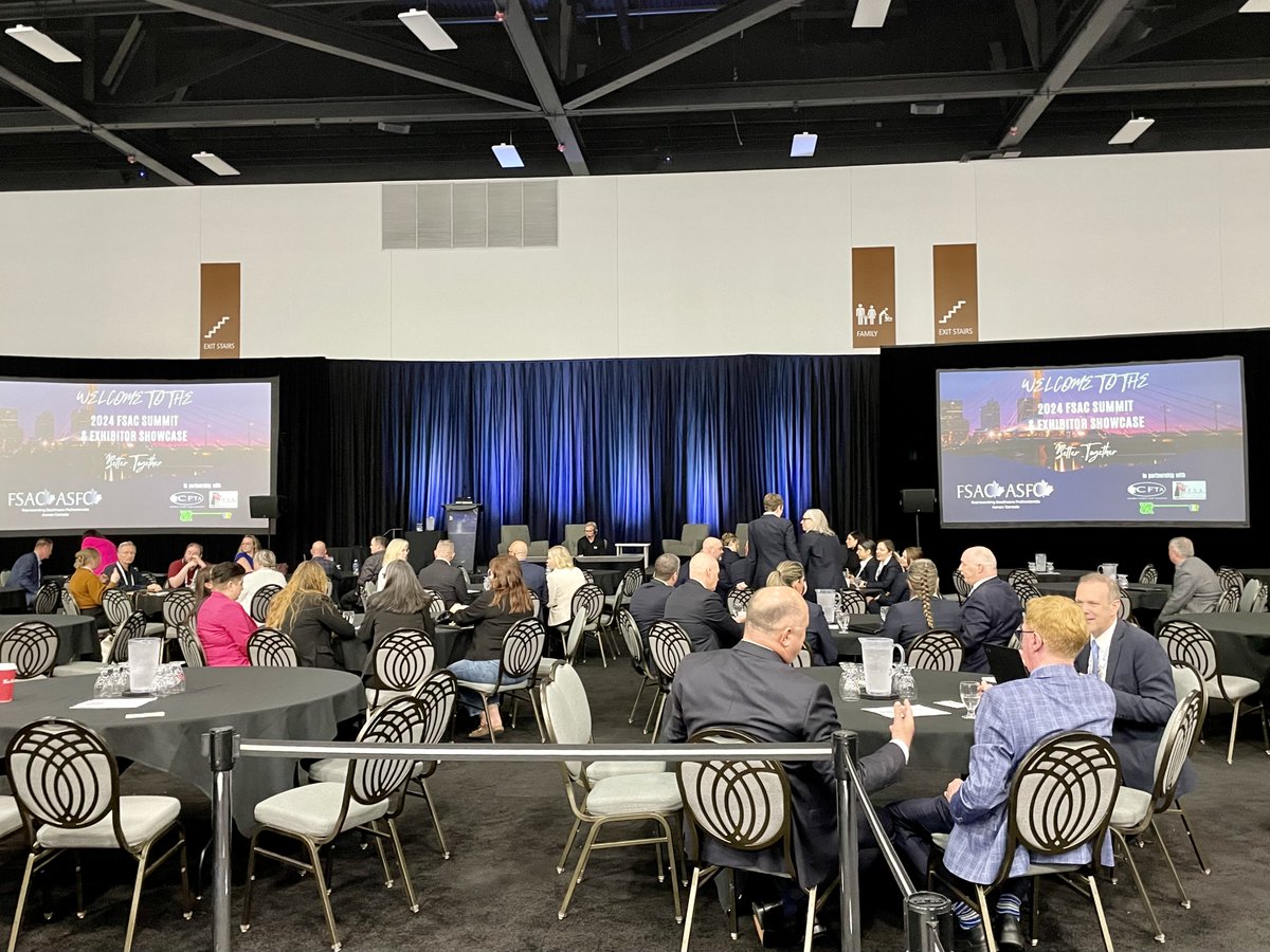 BestAuction tweet media