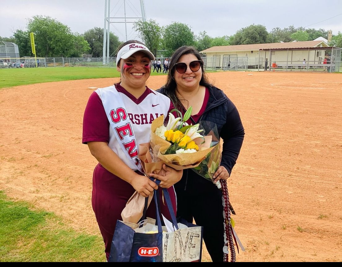 Marshall HS Softball tweet media