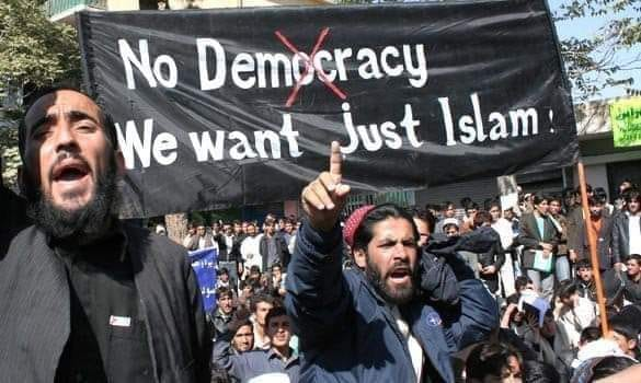 taslimanasreen's tweet photo. They need democracy when they are minority. They need Islam when they are majority. https://t.co/UZdXj4Yqgn