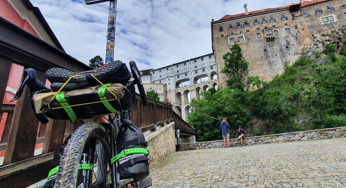 brrreadfan's tweet photo. #BikeStacking to @BTCPrague
Stage 6:
91.4k sats for @BitcoinEkasi 
This elevation profile is taking the piss. Cycling DOWNstream the Moldova river?! How much volatility would you like?😵
Btw, first time using the Qerko App to pay my Budvar with #Bitcoin Lightning.👍
2 days to go. https://t.co/Wd35x9KxFo