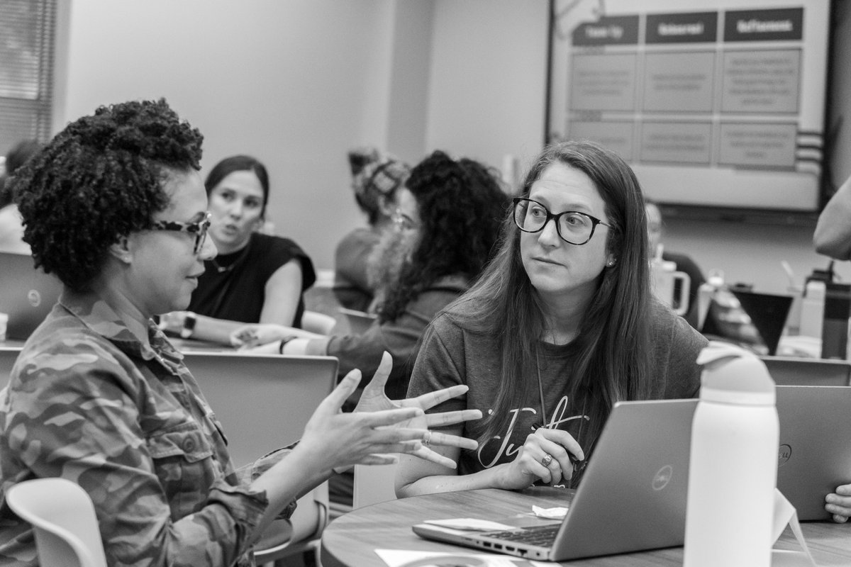 Humble_Visual's tweet photo. ✨Summer PD is in full swing!  Excited to see our Secondary ELA Lead Teachers empowered and ready to inspire our students with new strategies and insights! 

#HumbleISD_TandL https://t.co/bAAamWOrIM