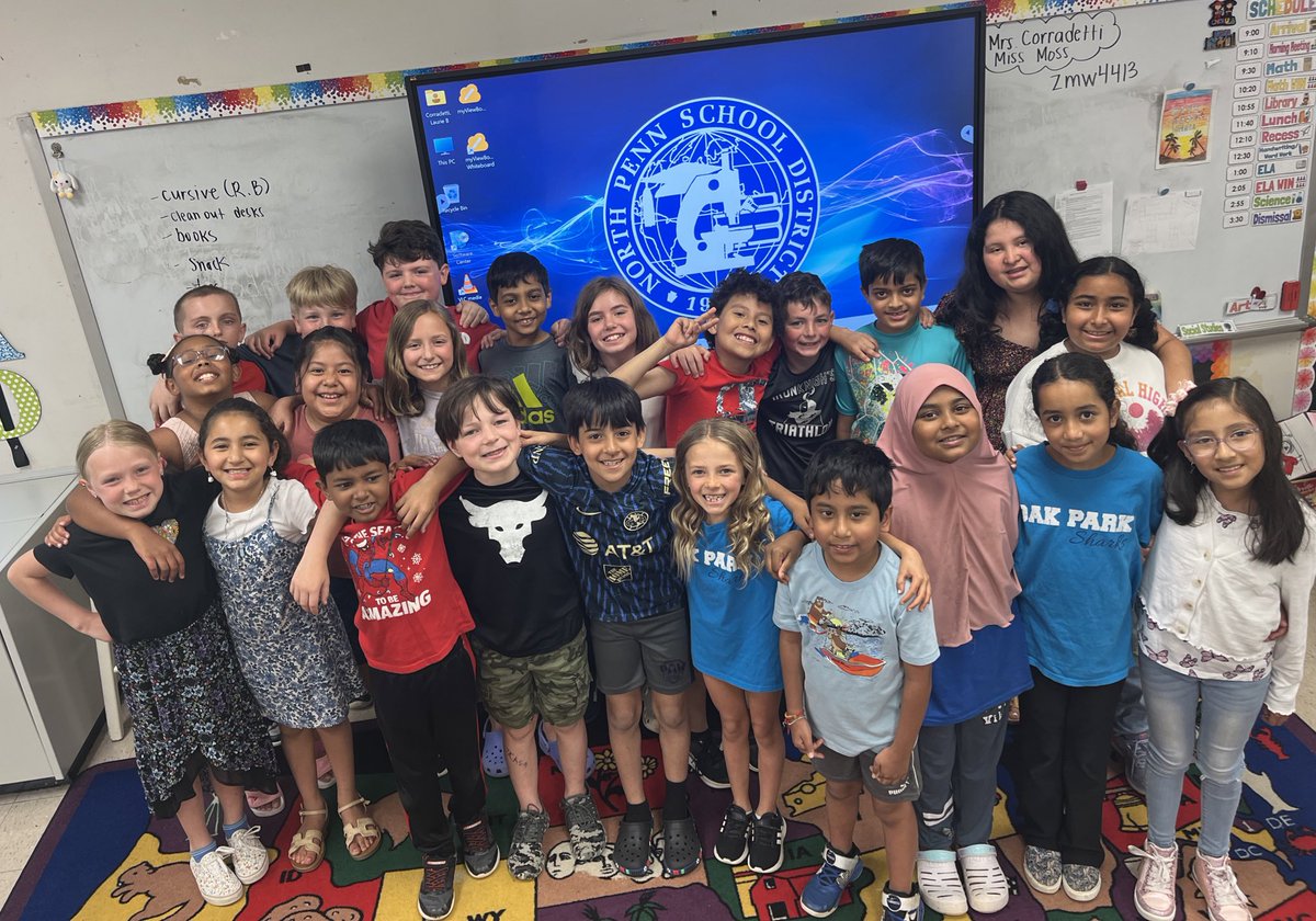 LaurieCorrNPSD's tweet photo. Year 15! β
π¦This crew will always have a special place in my heart- they were truly the best! β€οΈ #OPsharks #readyfor4thgrade @OakPark_NPSD https://t.co/Wva9vlixfh