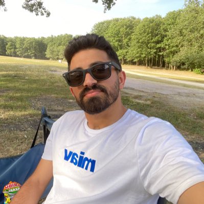 dioonur's tweet photo. #YeniProfilResmi https://t.co/sYdaek0XY0