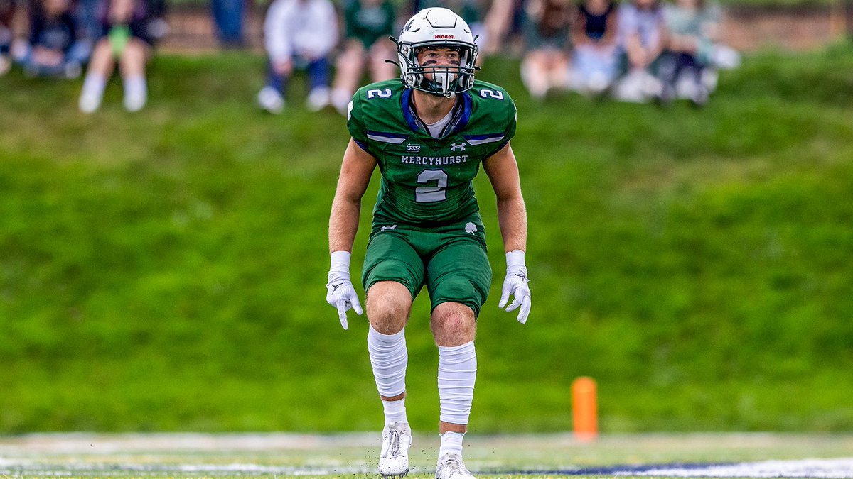 CylerChristmas's tweet photo. #AGTG Blessed to receive an offer from @MercyhurstFB https://t.co/dHmGGzrjUY