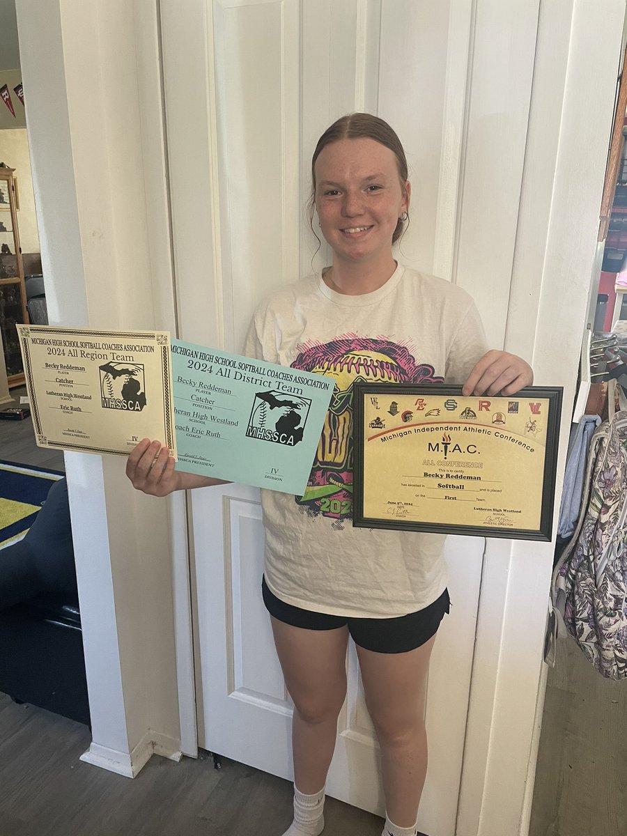 becredd10's tweet photo. I received first team all conference, all district, and all region catcher for the 2024 high school season. Look forward to travel ball season starting this weekend https://t.co/nKRpnnA57P