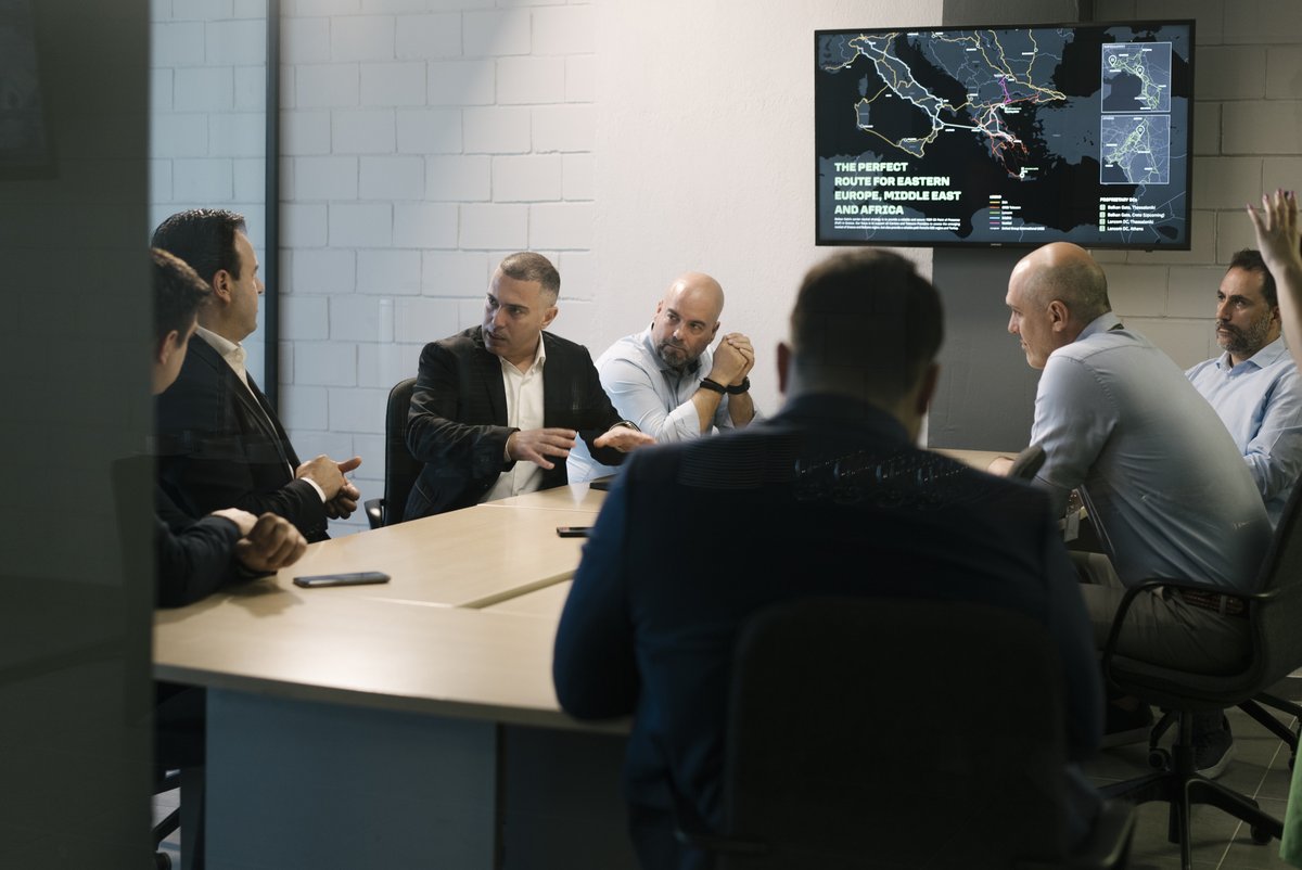 balkan_gate's tweet image. Ευχαριστούμε θερμά τον Υπουργό Ψηφιακής Διακυβέρνησης, κ. @papastergiougr , και το επιτελείο του για την τιμητική τους επίσκεψη στο Balkan Gate Thessaloniki.   

#BalkanGate #Lancom #DigitalTransformation #Datacenter #telecoms