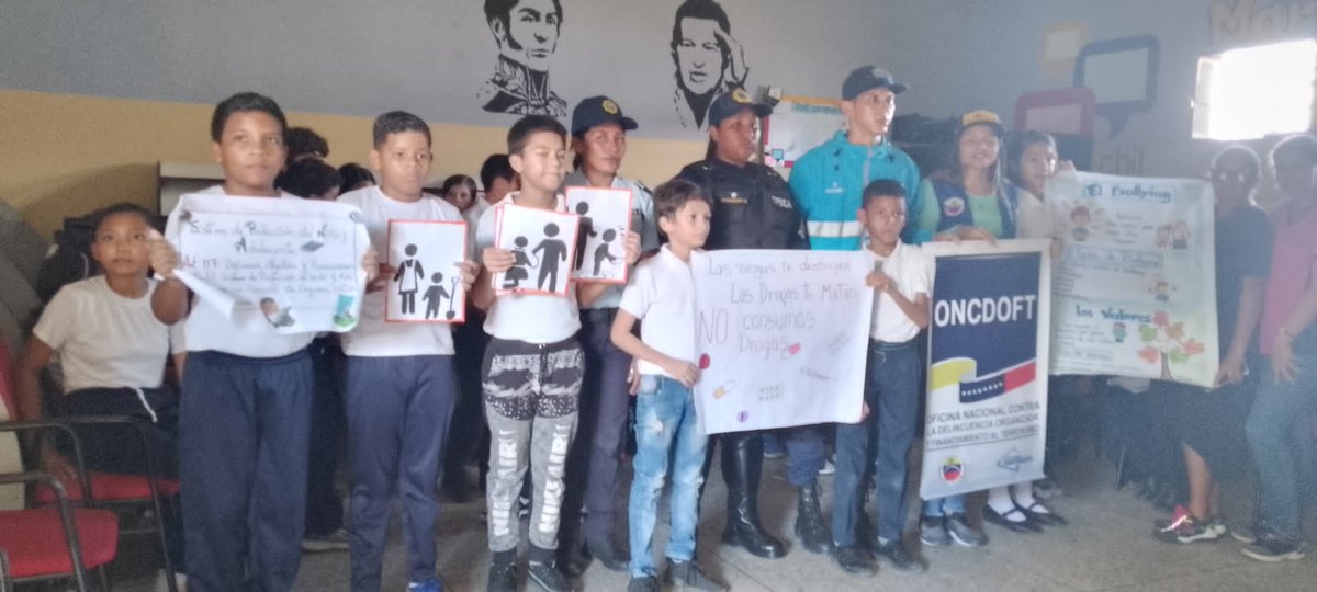 CbitApure's tweet photo. Hoy #11Jun📸| Tutores del Cbit Mario Briceño Iragorry prestan apoyo a  socialización con diferentes Ministerios Públicos ONCDOFT, CDNA, Policía Regional Sobre Valores ,Trata de Blanca, LOPNNA.Mcpio #SanFdo  Edo #Apure .
#SomosFundabit https://t.co/4xLdZB0Xp2