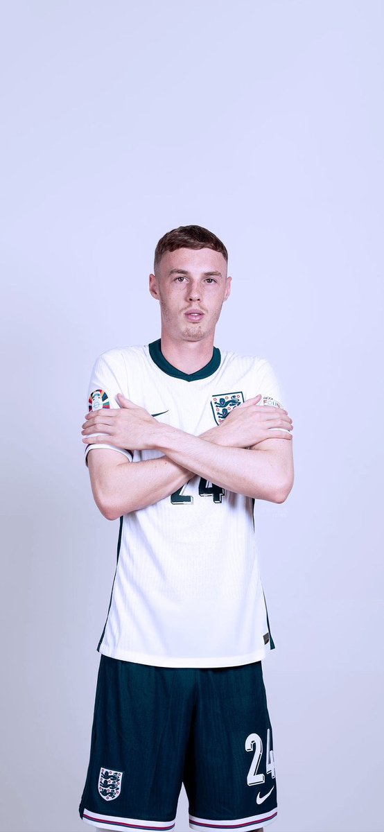 AdzFootball's tweet photo. Mr. Cold Palmer 🥶 https://t.co/tTDHvHsrr5