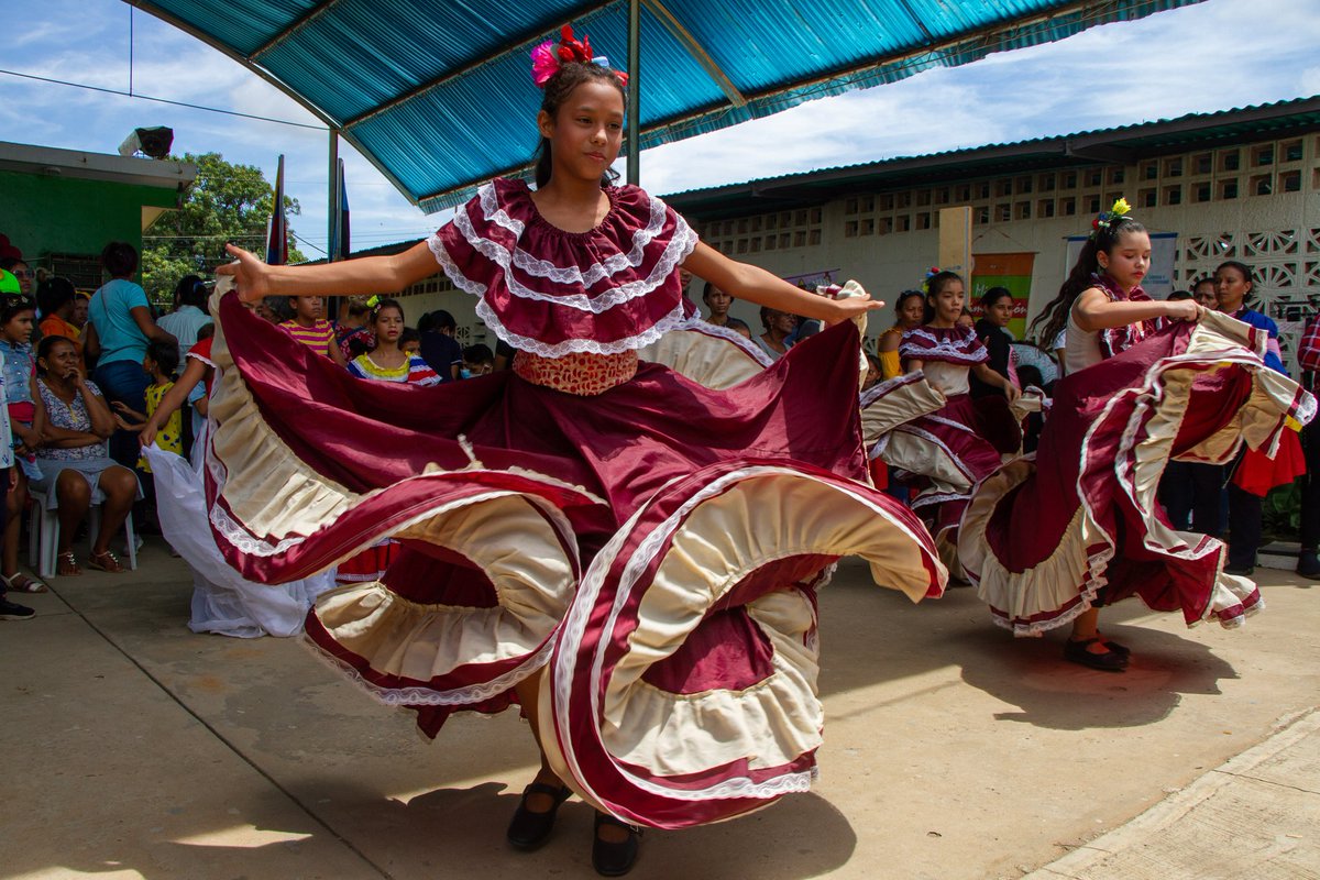 Ministerio del Poder Popular para la Educación tweet media