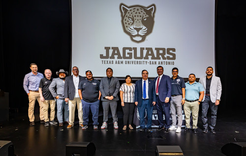 RRAC Sports (@rracsports) on Twitter photo The winner of the 2023-24 RRAC Sportmanship Award is <a href="/TAMUSASports/">TAMUSA Sports</a>. Story: redriverconference.com/general/2023-2โฆ The winner of the 2023-24 RRAC Sportmanship Award is <a href="/TAMUSASports/">TAMUSA Sports</a>. Story: redriverconference.com/general/2023-2โฆ