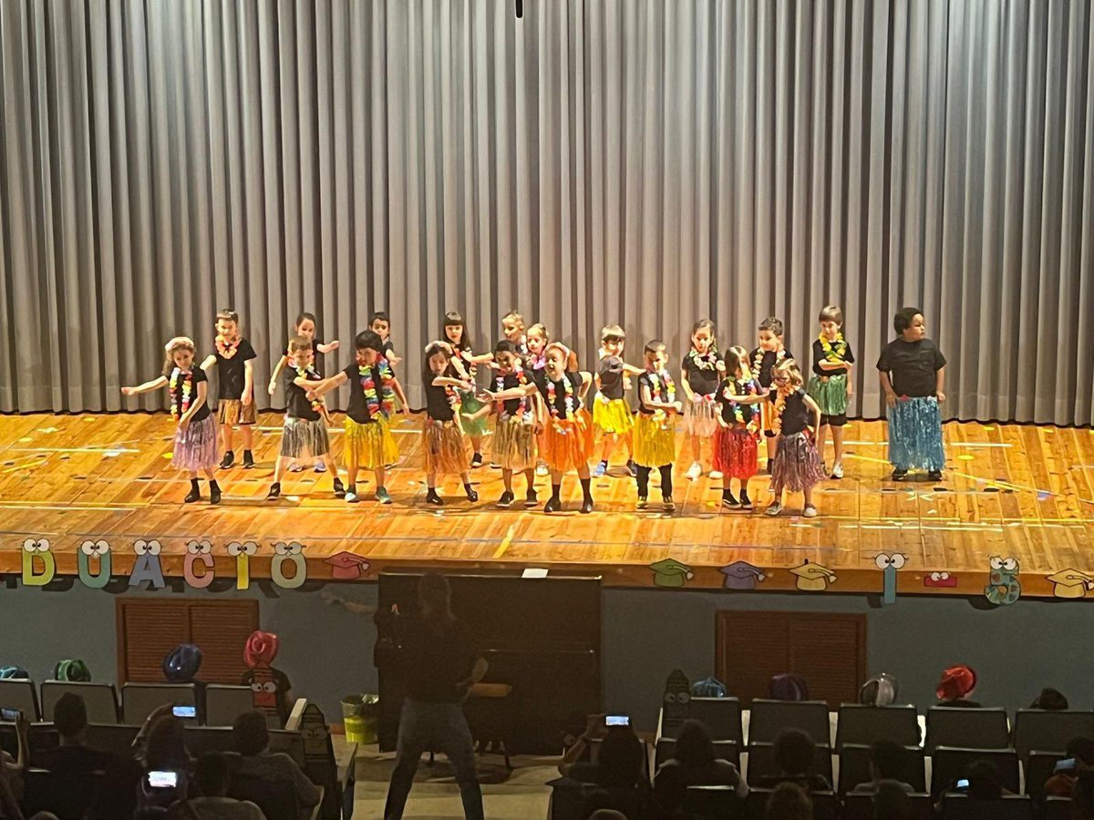 Col_Maria Rosa Molas tweet media