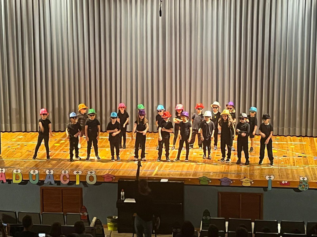 Col_Maria Rosa Molas tweet media