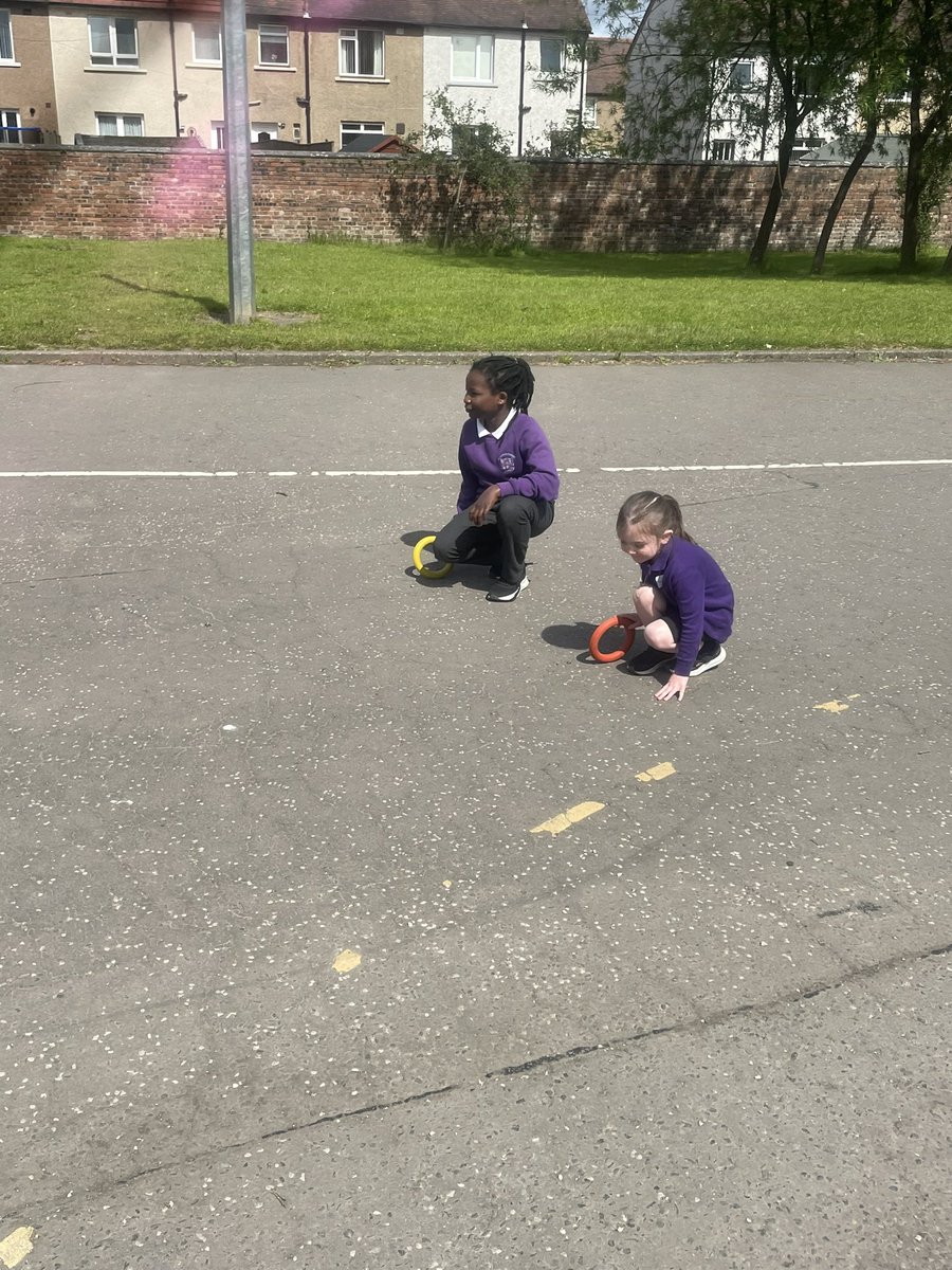 bps_one's tweet photo. Today we met our Playground Buddies 💜👧🏻👦🏾👩‍👧‍👦@beanxnursery https://t.co/u9oaYLcFc9